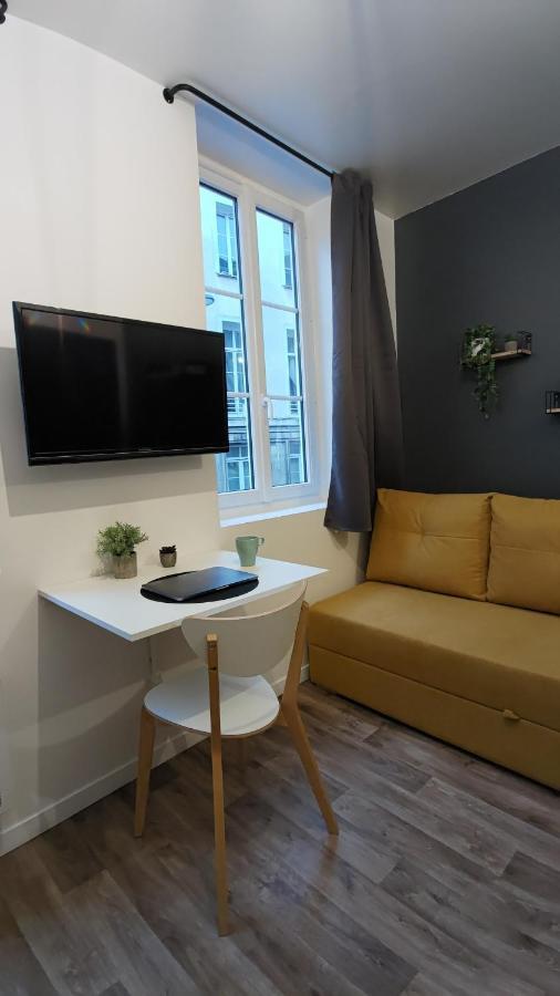 Studio Confortable Au Coeur De Руан Екстер'єр фото